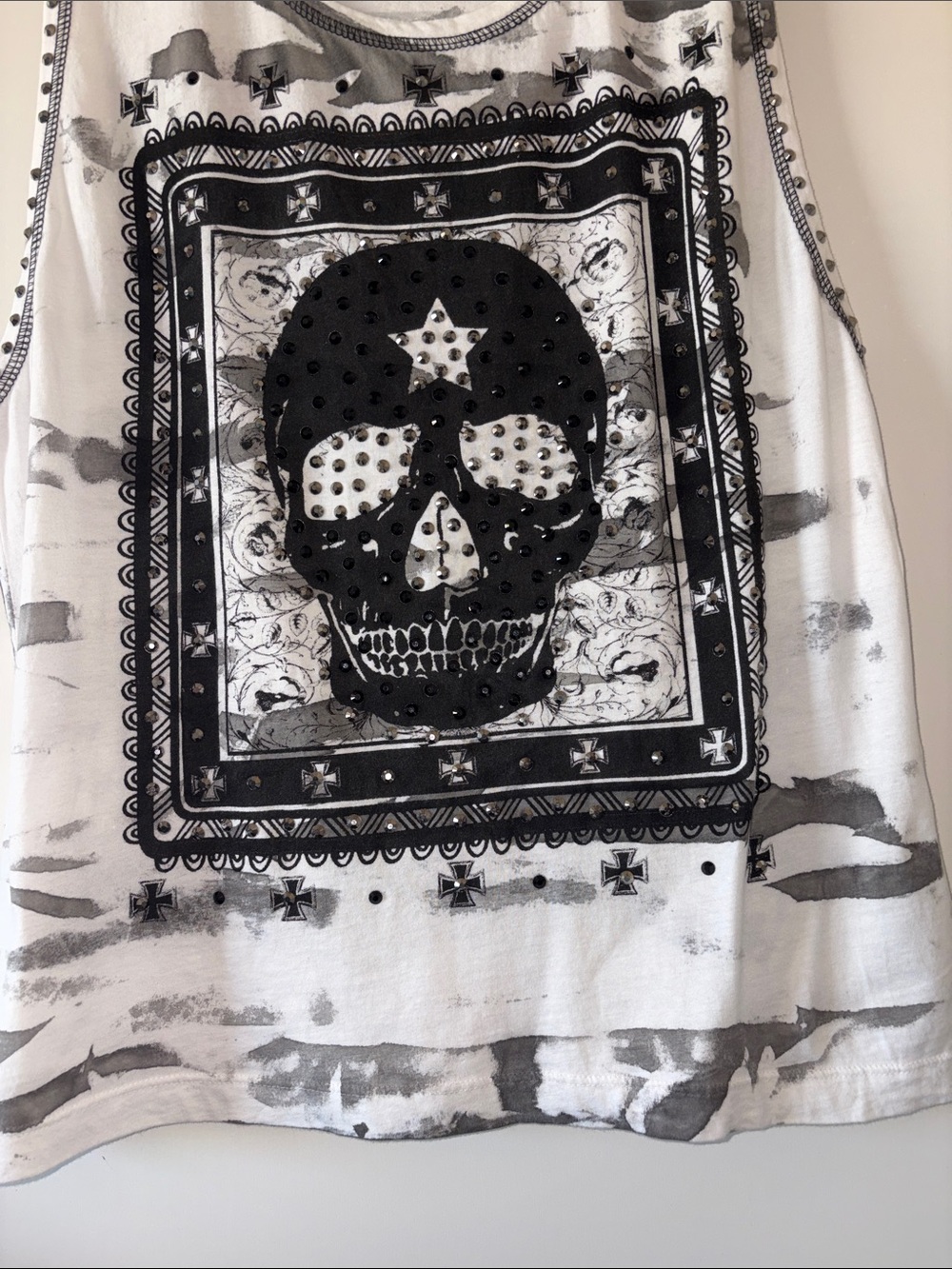 Vocal Studded Skull Graphic Tank Top White Gray Sz Large Grunge Punk Biker Chic - Picture 6 of 12